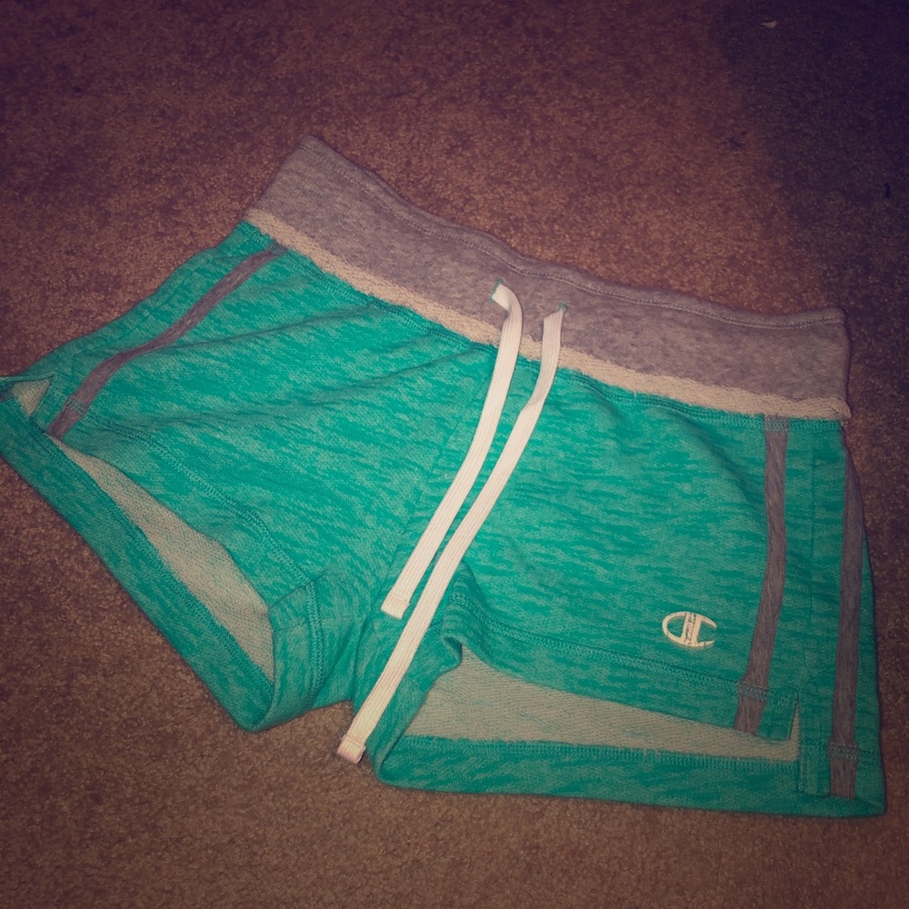 Champion shorts